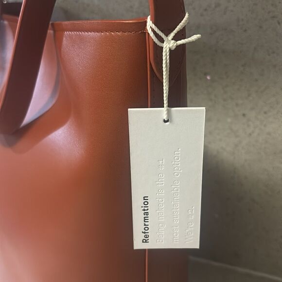 Reformation Leather Bucket Bag Tote‎ - Picture 6 of 8